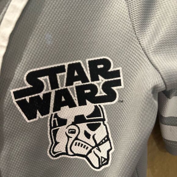 Star Wars Lucas film LTD jersey button down
Starwars.com short sleeve - Picture 10 of 16